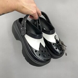 Crocs Wednesday Addams Stomp Clog Women 9 Men 7 Black White Platform Jibbitz